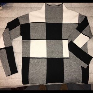 Buffalo check sweater